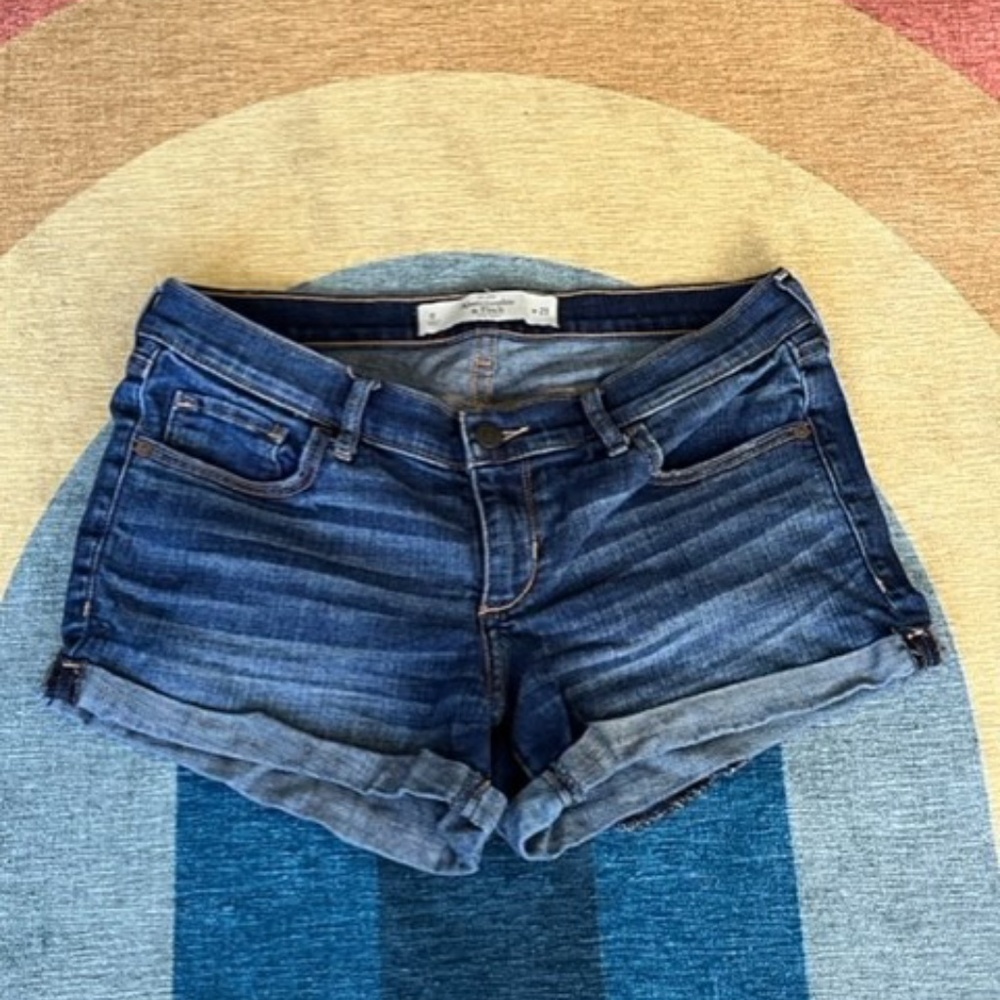 COPY - Abercrombie & Fitch Distressed Cuffed Shorts, 29 (8)
